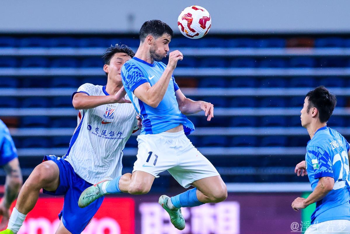 深圳新鹏城力克上海申花逆转取胜 深圳新鹏城力克上海申花逆转取胜